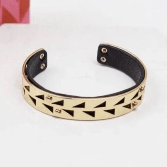stella & dot | Addison Cuff Bracelet | 2.25” Diameter - Picture 2 of 3